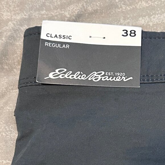 NWT Eddie Bauer Voyager Flex Chino Shorts in Storm, Size 38 - Picture 6 of 7
